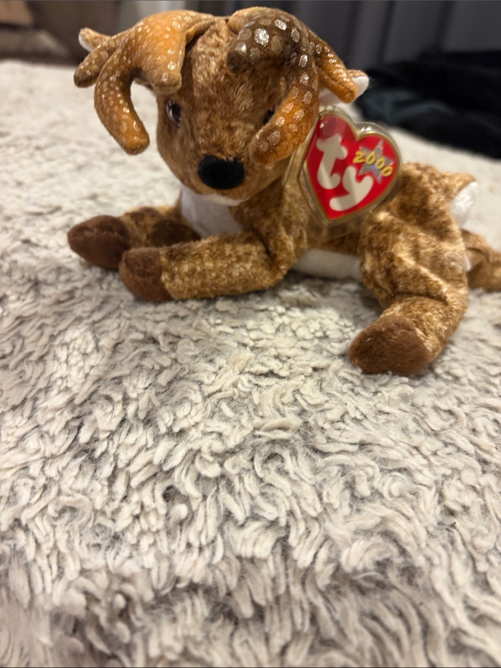 Ty Roxie Brown and White Laying Fawn Beanie Plush with Heart Tag